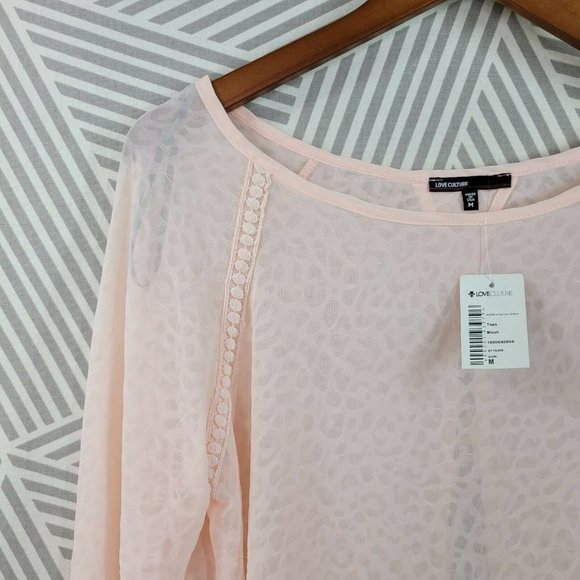 New Love Culture Size Medium Top Flowy Lightweight Mesh pink Peekaboo back - Picture 2 of 9